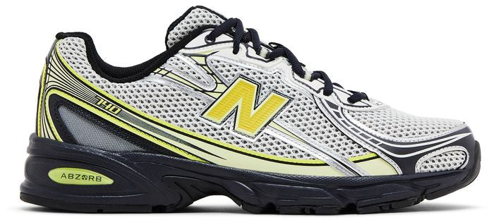 740v2 ‘Phantom Firefly’