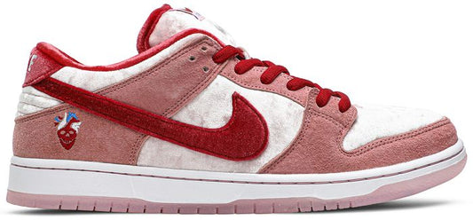 Strange Love x Dunk Low SB ‘Valentine’s