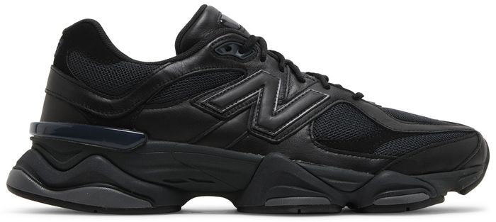 9060 ‘Triple Black Leather’